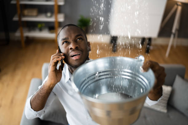 Water damage restoration process in Pace, FL